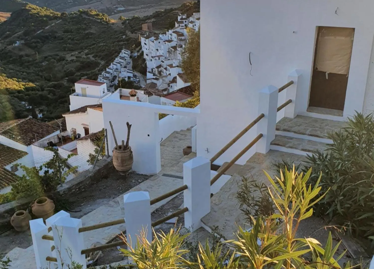 Villa Lomy Casares 0*,  Spain