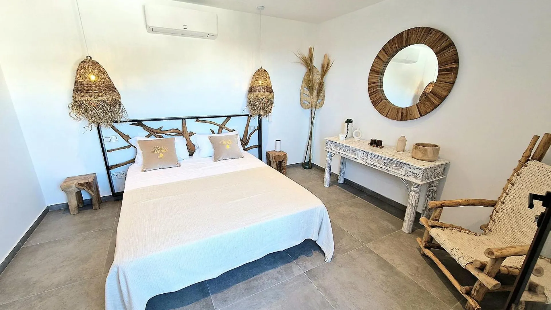 Villa Lomy Casares